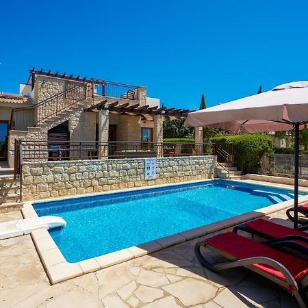3 Bedroom Villa Madelini With Private Pool, Aphrodite Hills Resort Kouklia Exterior foto