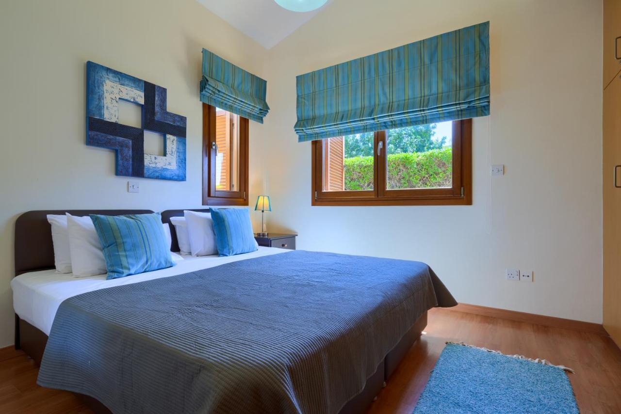 3 Bedroom Villa Madelini With Private Pool, Aphrodite Hills Resort Kouklia Exterior foto